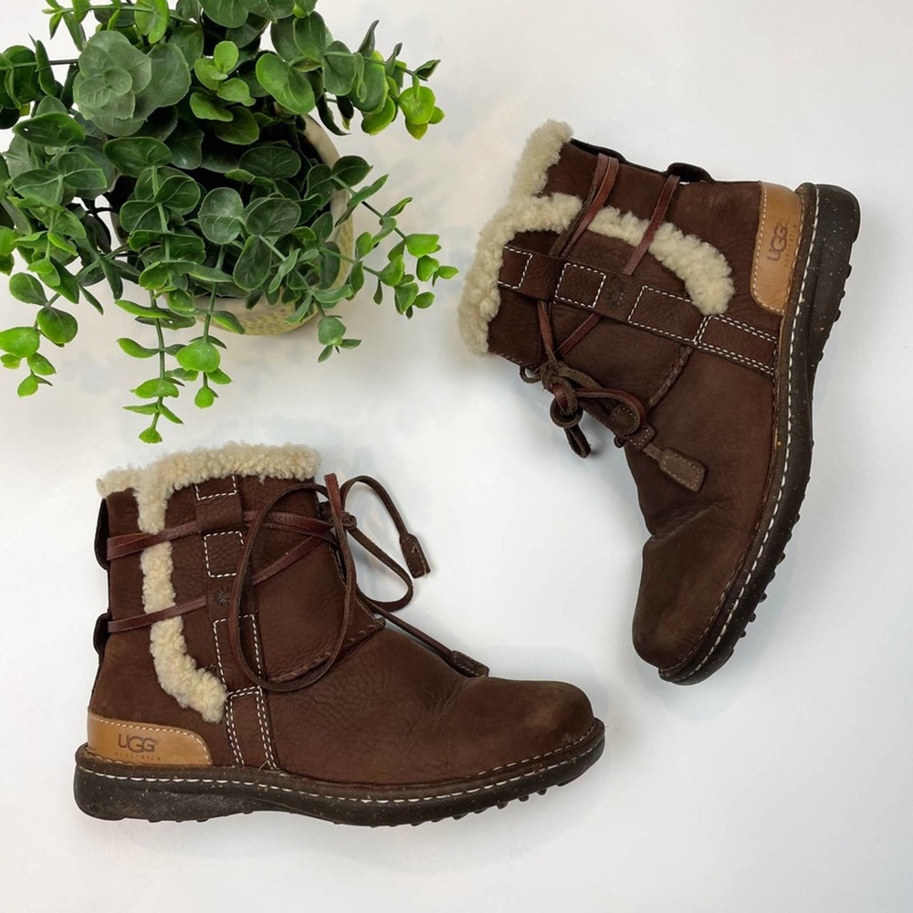 UGG Australia Women's La Jolla Winter Boots Brown Leather Shearling Size 7